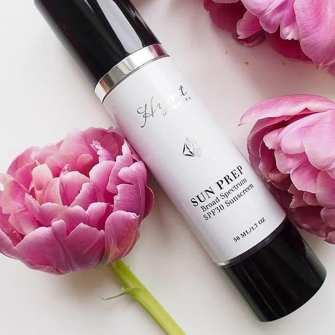 SUN PREP Broad Spectrum SPF 25 | Natural Mineral Sunscreen + Primer